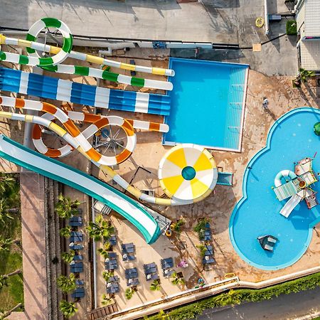 Caretta Paradise Resort & Waterpark Трагаки Екстериор снимка