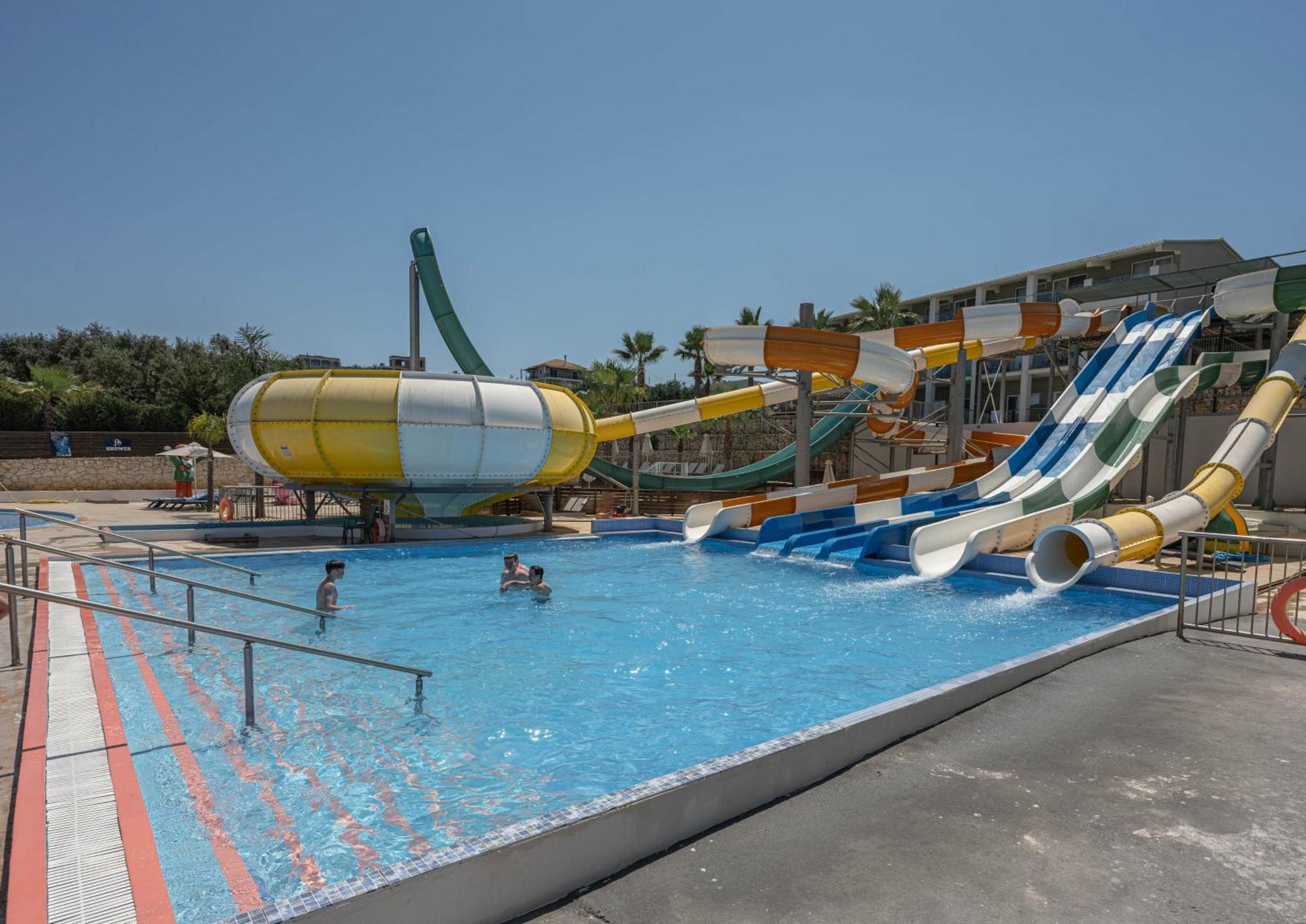 Caretta Paradise Resort & Waterpark Трагаки Екстериор снимка